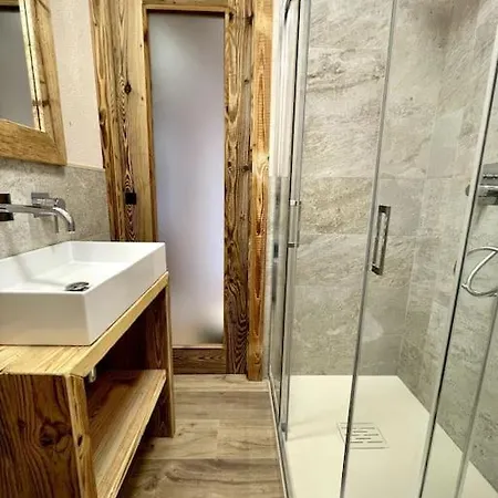 Terrazzo Alpino شقة Oulx